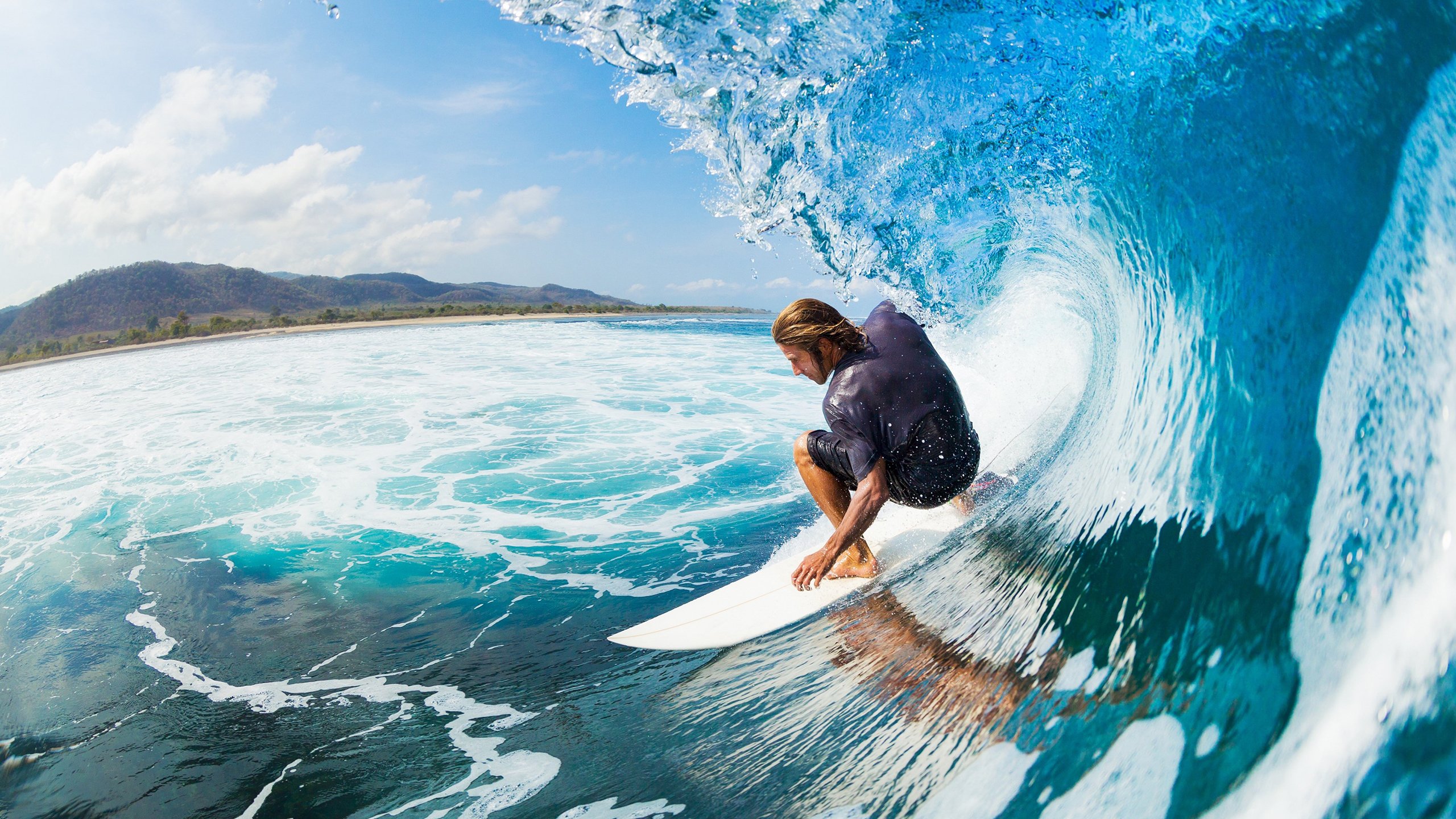 NBA总决赛激战正酣 勇士与凯尔特人上演巅峰对决